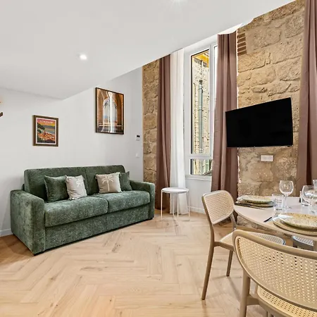 Merveilleux Duplex Centre De Nice, Climatise Et Renove ! Νίκαια